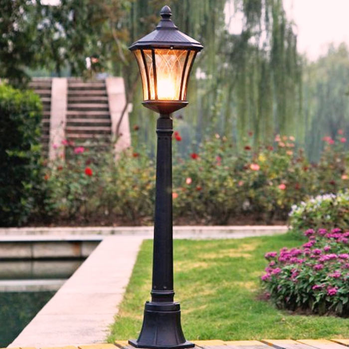 Garden Light Pole Manufacturers in India   